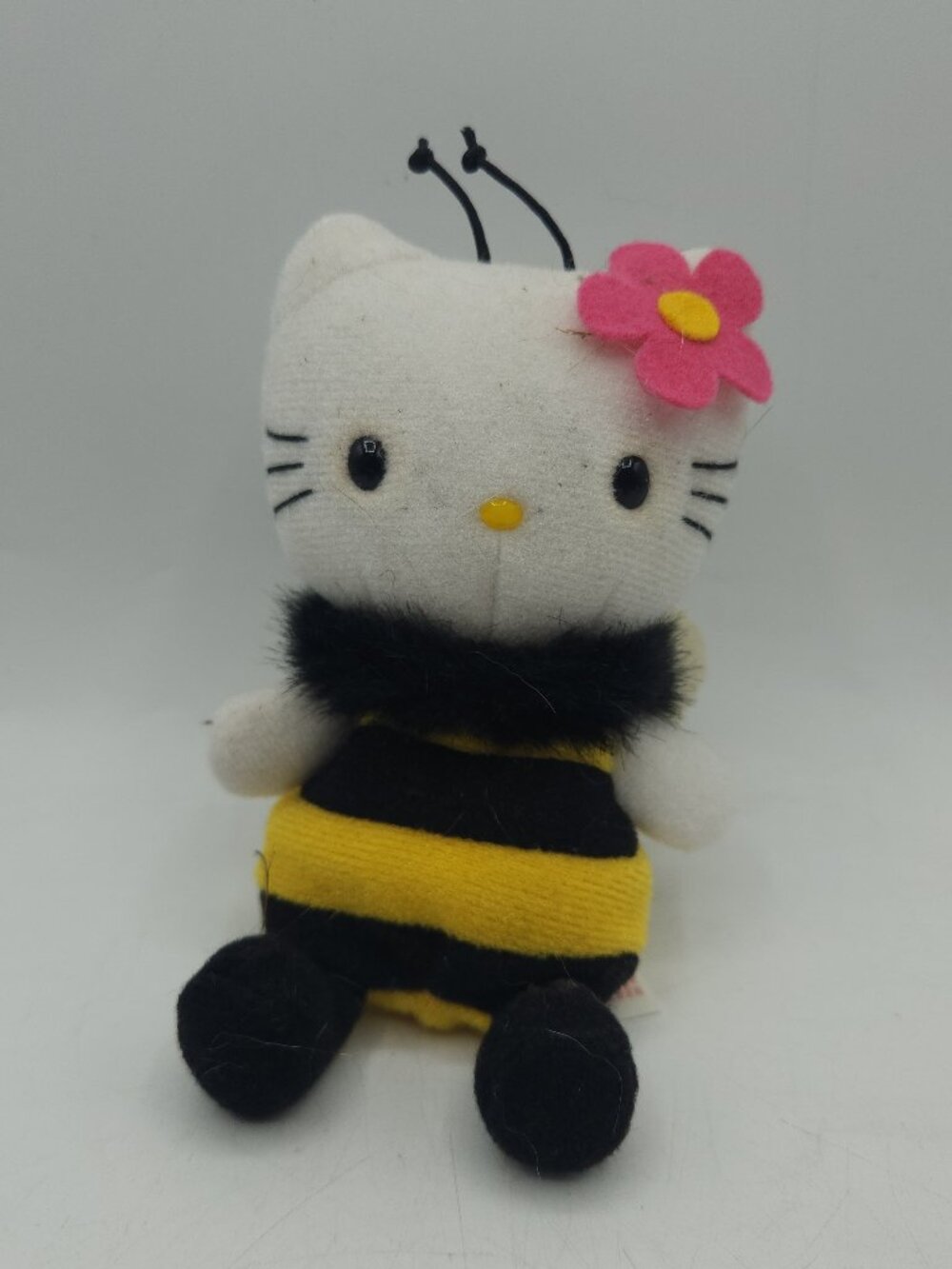 Hello Kitty Sanrio Plush Bumblebee Bean Bag Type Body, 1998, 6"